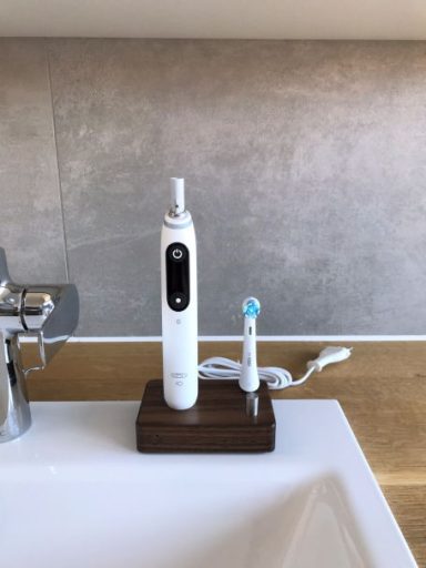 Zahnbürstenhalter Oral B iO Bürstenköpfe