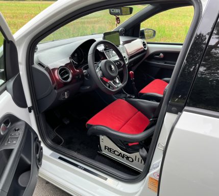 VW Up! Recaro Pole Position